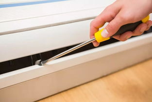 两锤子100元，维修人工费为何如此昂贵？